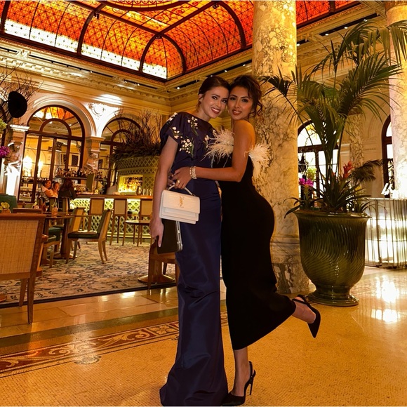 Stunning black/ivory Staud - Nellie feather-trimmed midi dress😍 - Picture 12 of 13